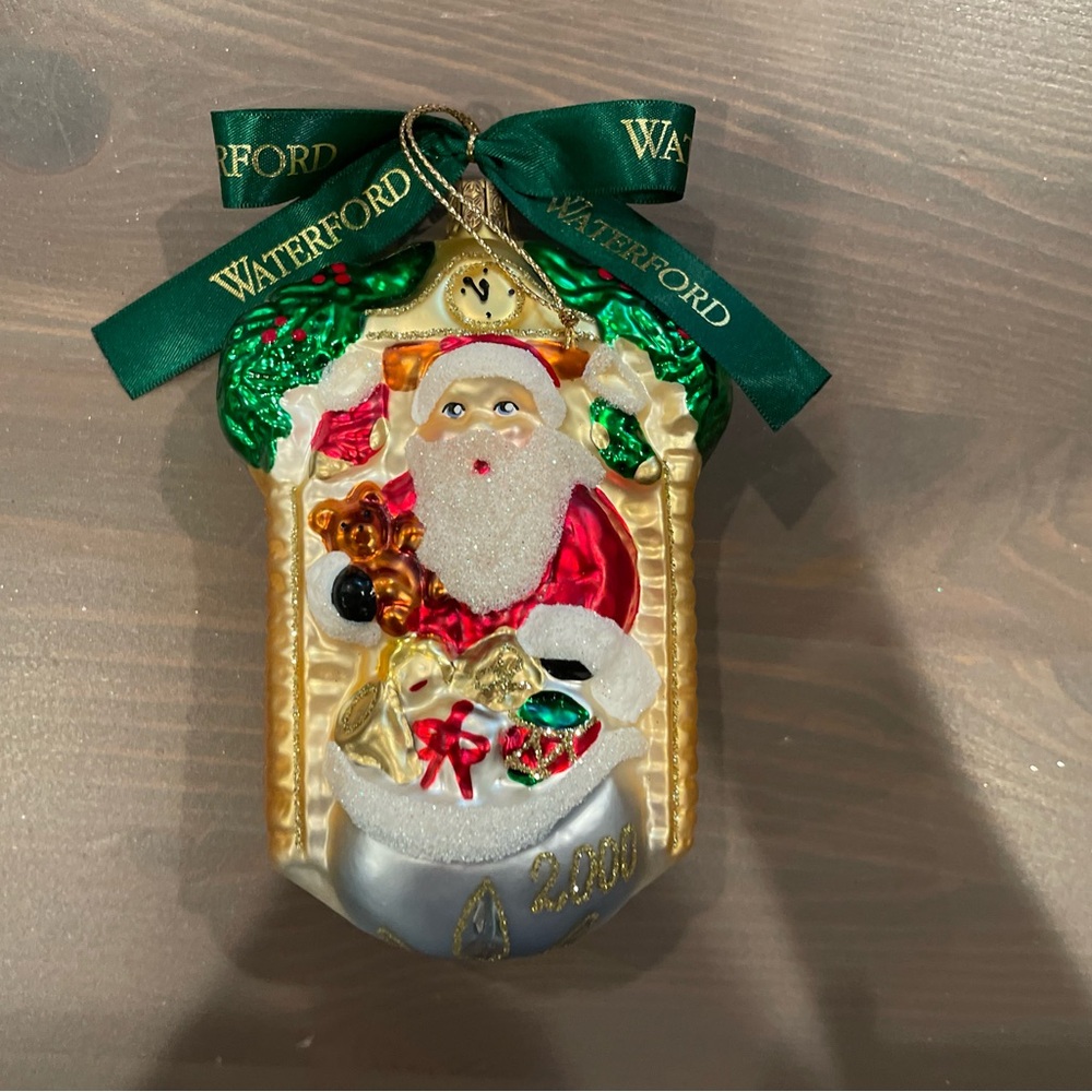 ❌SOLD❌ Waterford Holiday Heirlooms Christmas Santa in Fireplace “2000” Ornament